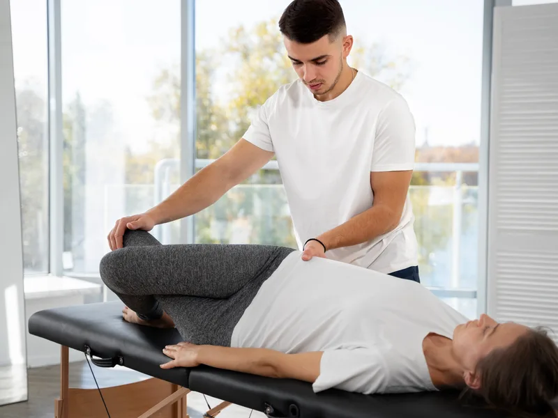Chiropractic care for hip pain in Monterey